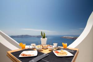 Galaxy Suites & Villas Santorini Greece