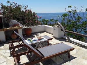 Kourtali Private Beach House Andros Greece