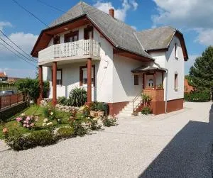 Villa Nora - Dobogómajor