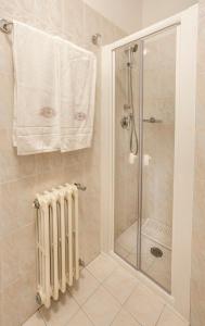 Double Room with Private External Bathroom