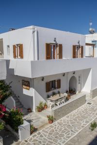 Eleni's Rooms Antiparos Greece