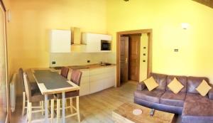 Superior Two-Bedroom Apartment room in Chalet Alpina Hotel & Apartments
