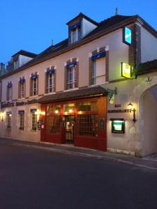 Hotels Blanche de Castille : photos des chambres