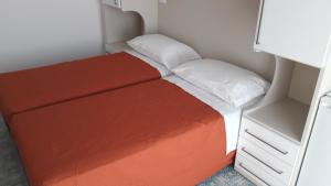 B&B - Meuble - Hotel " CORDIALE "