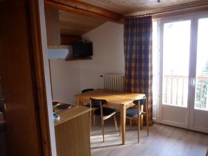 Appartements Les Amborzales : photos des chambres