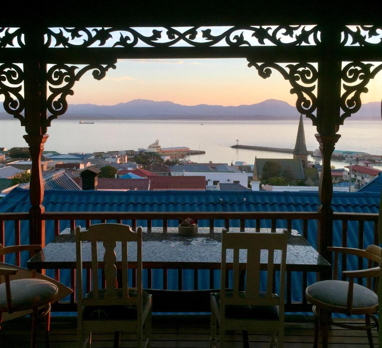 Sea View Charming Stone House Images