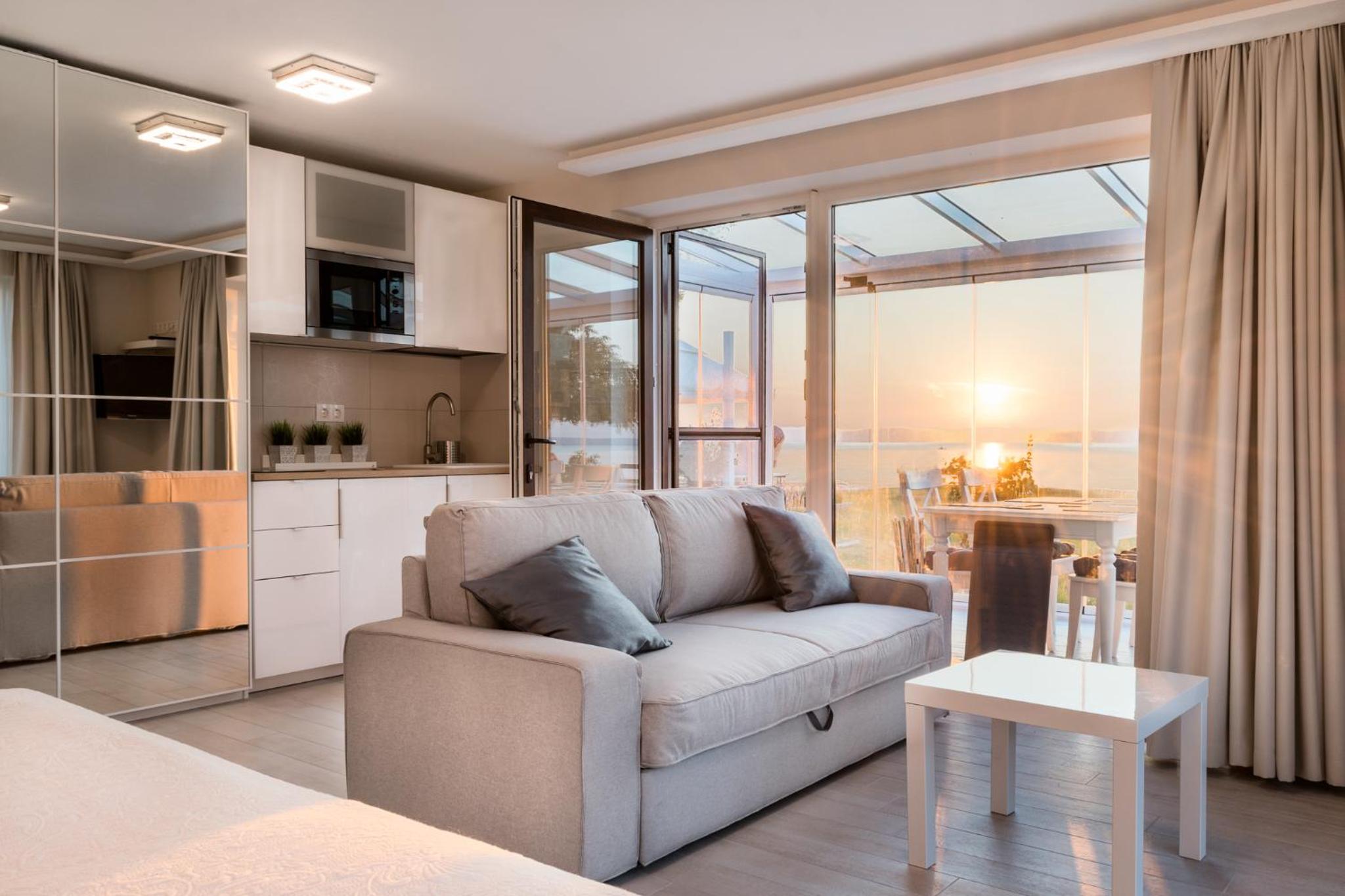 MobyDick Luxury Beach Apartman Images
