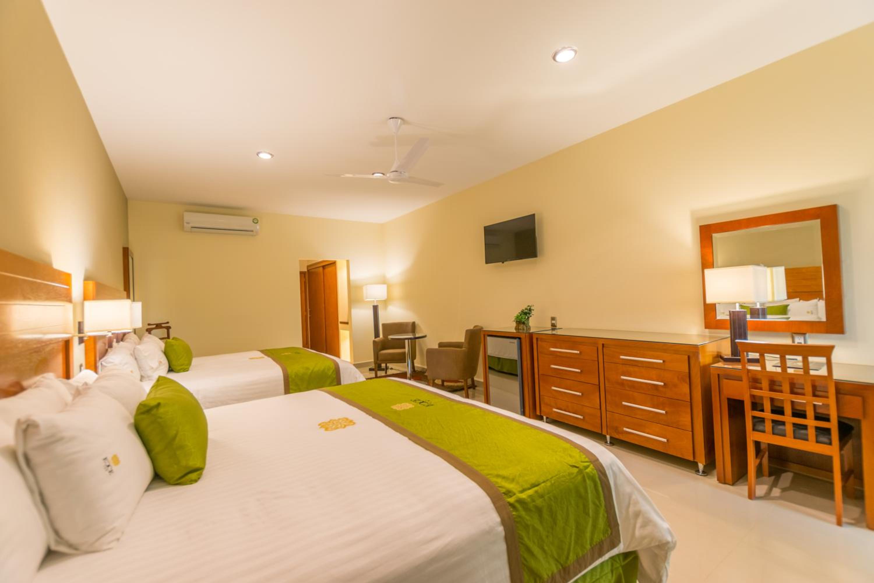 Hotel Ecce Inn - Best stays in Silao, Mexico - Skiplagged