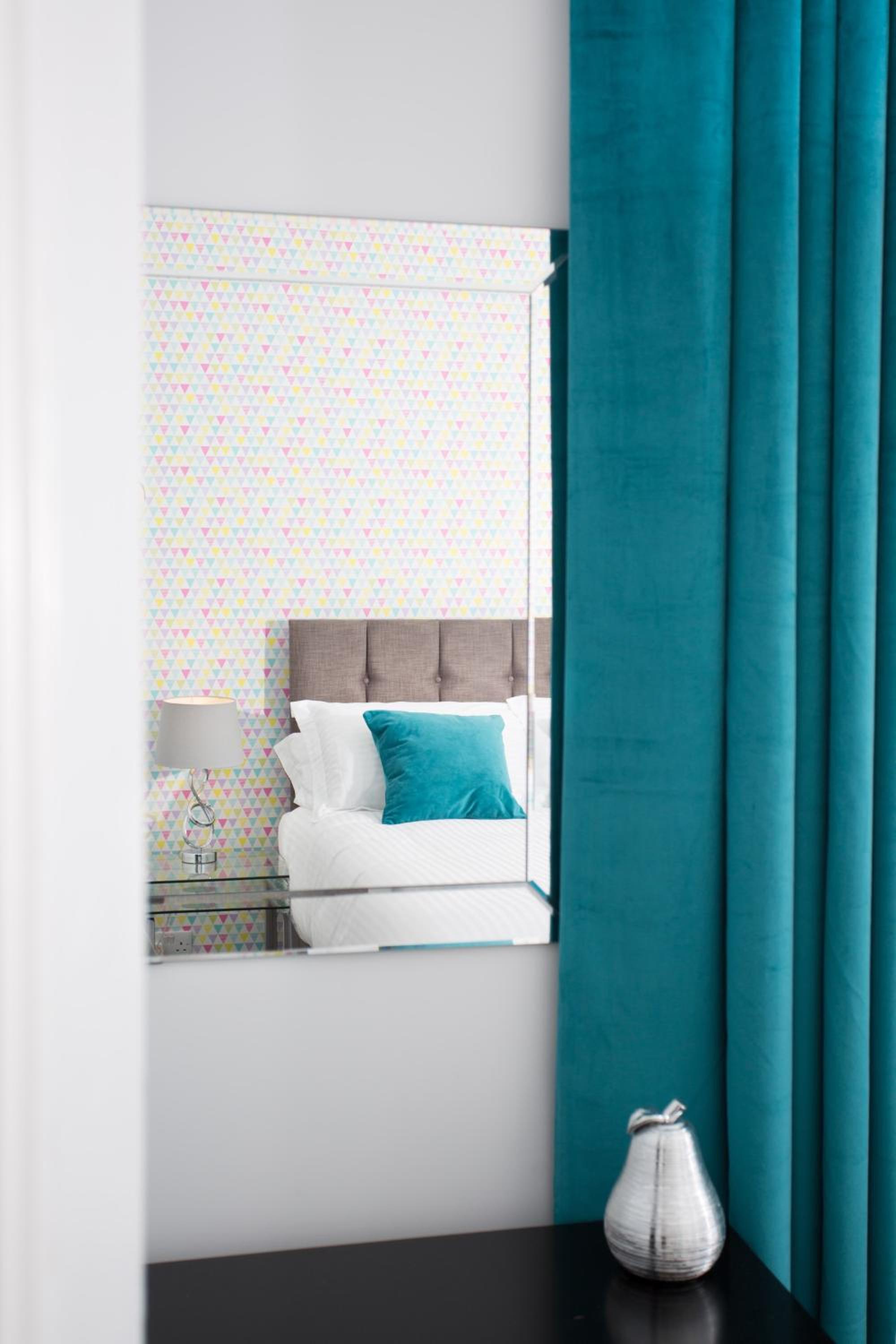 Crown Apartment Images