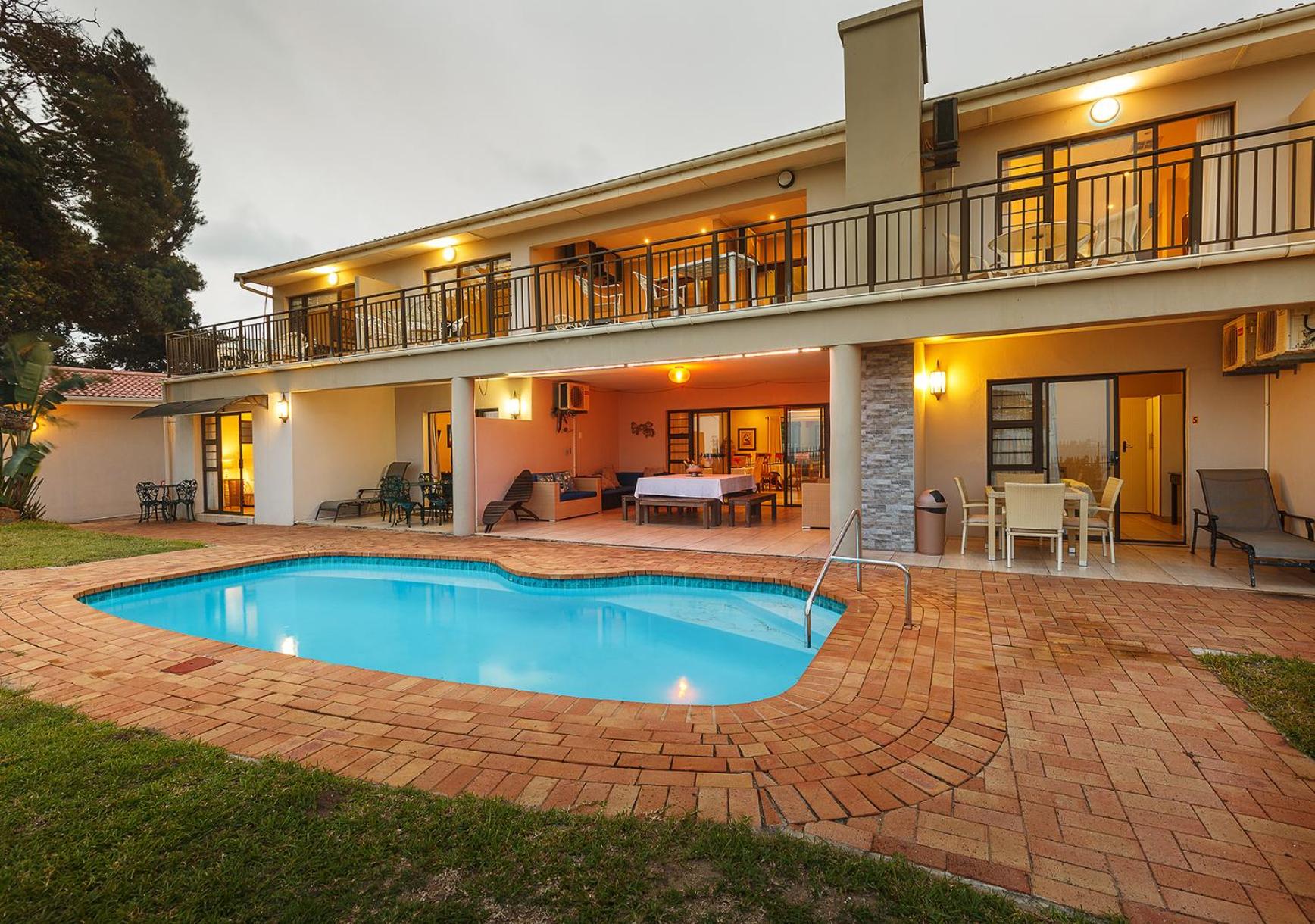 My Den Beachfront B&B and Self-Catering Images