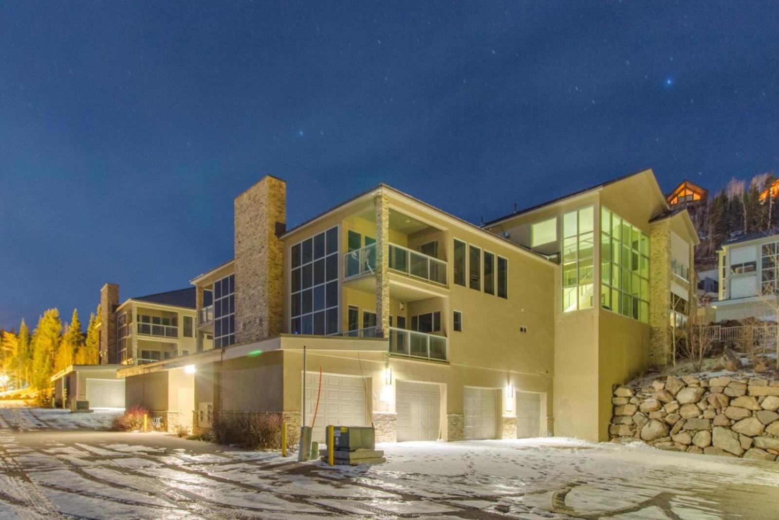 Bunker Creek - Loft 3C Images