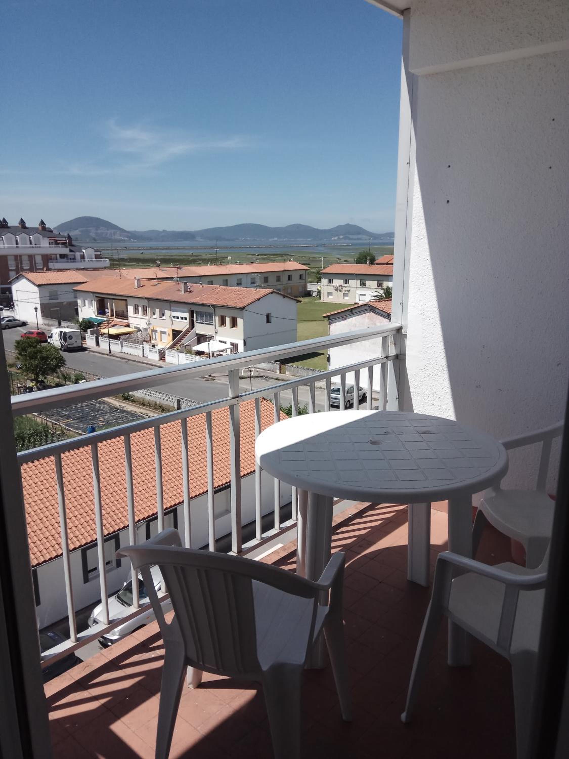 Laredo-Colindres Images