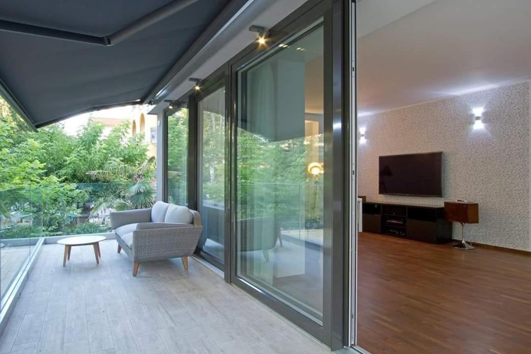 Central STEMA Luxury Images