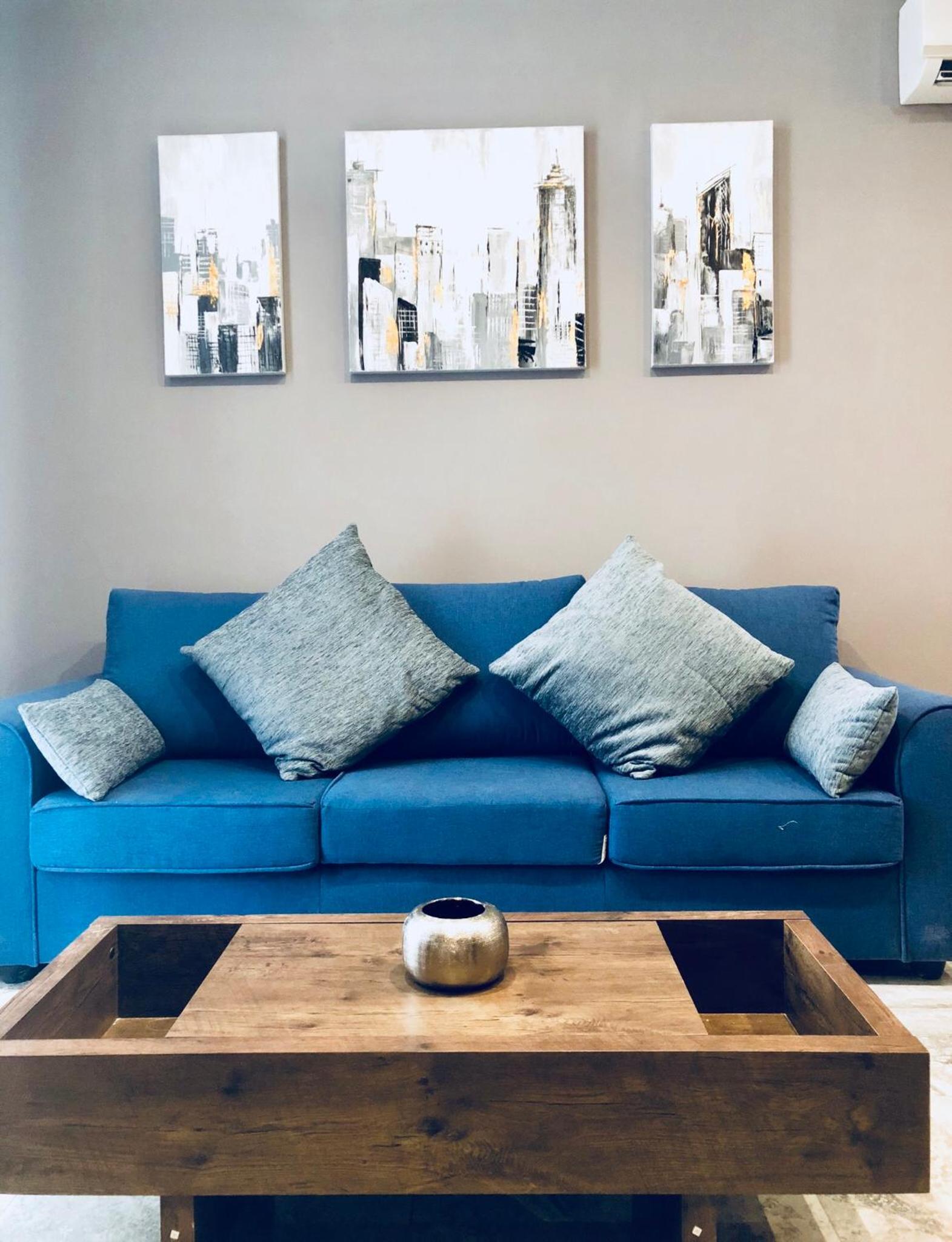 Holiday townhouse in Sliema centre Images