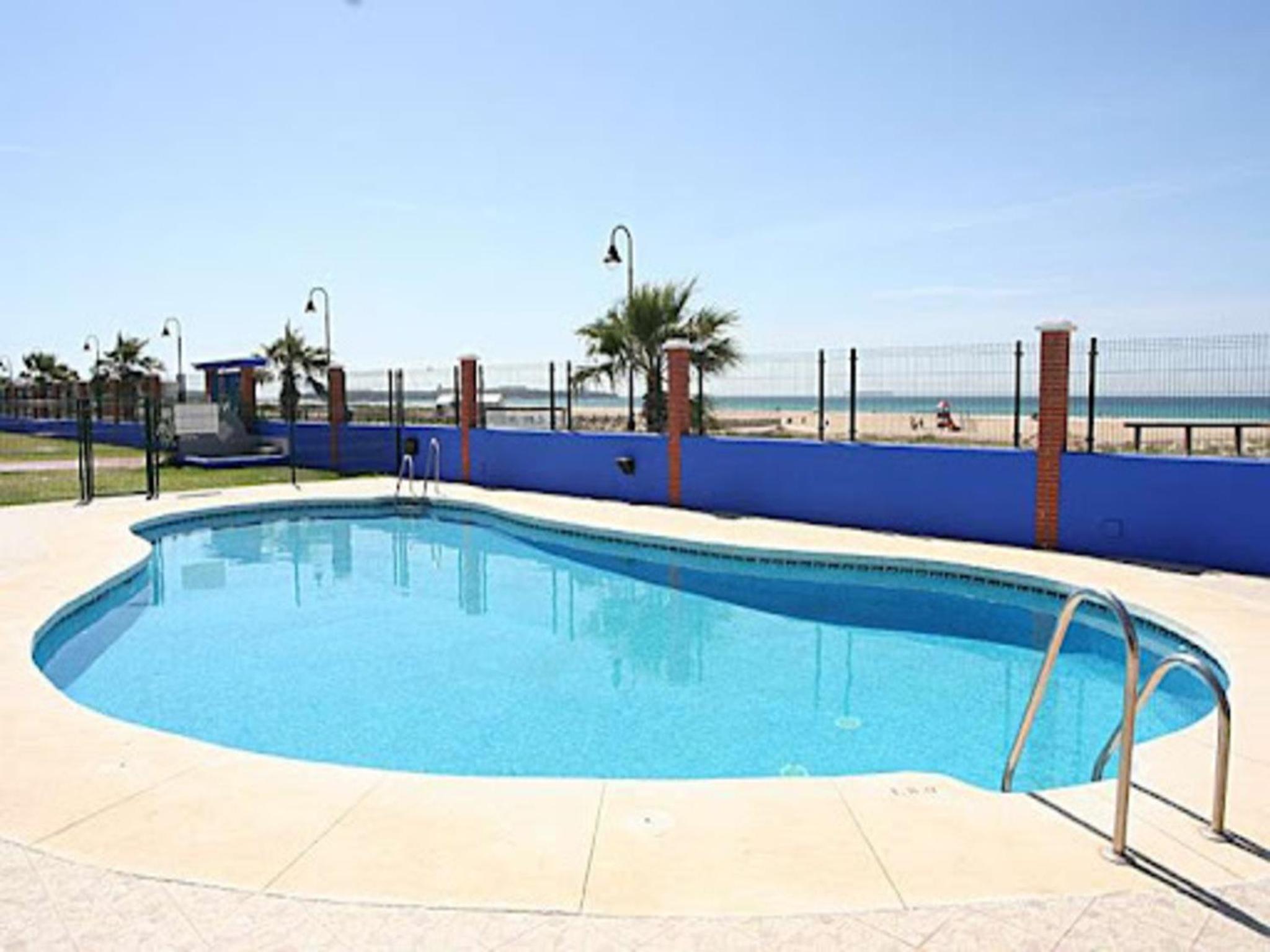 Tarifa Cozy House - Beach Front, Pool, Parking Images