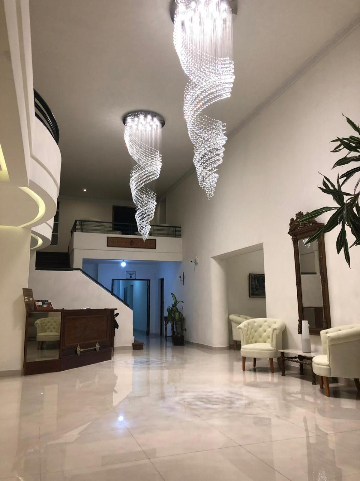 Hotel Select