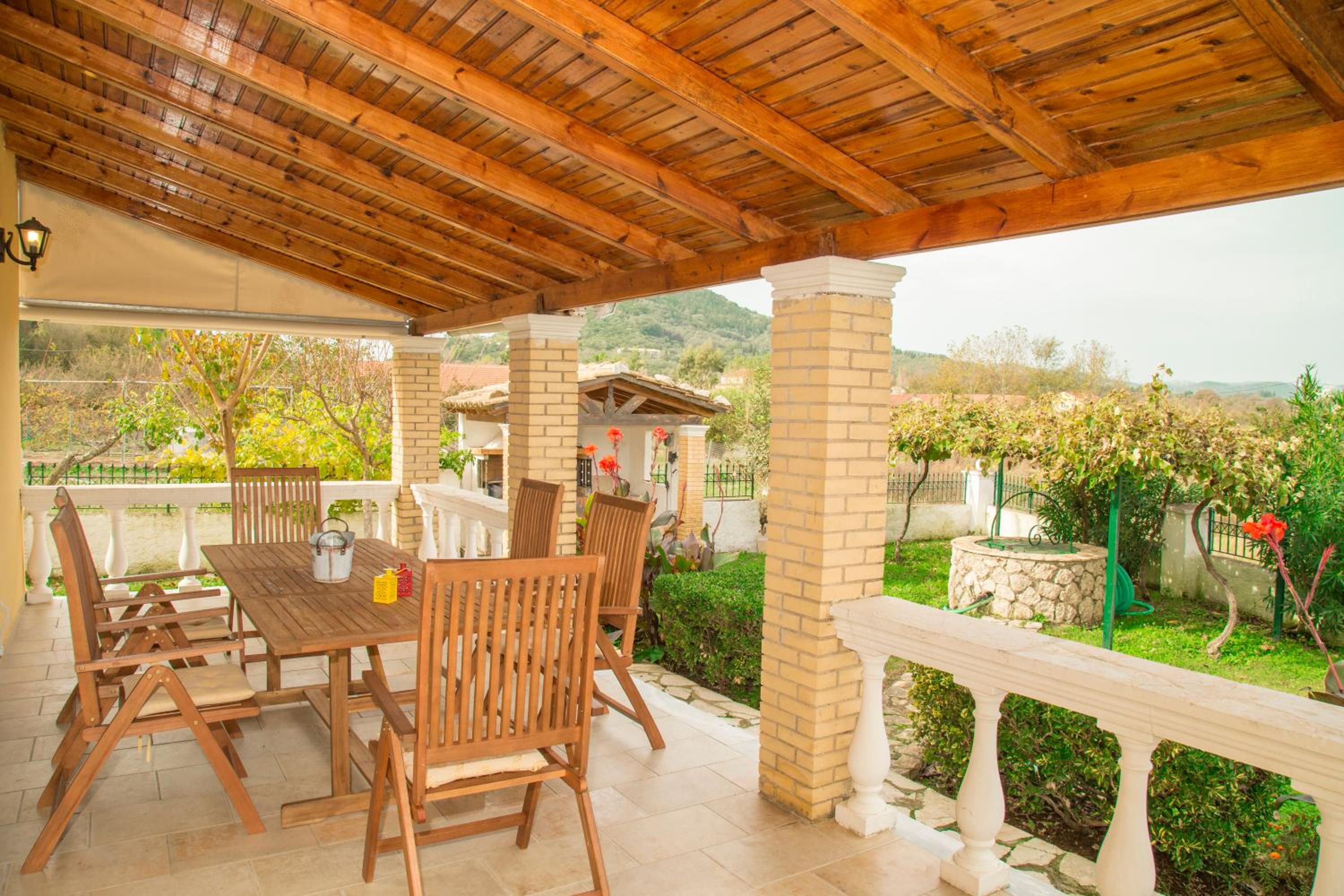 Countryside Villa Lisa Images