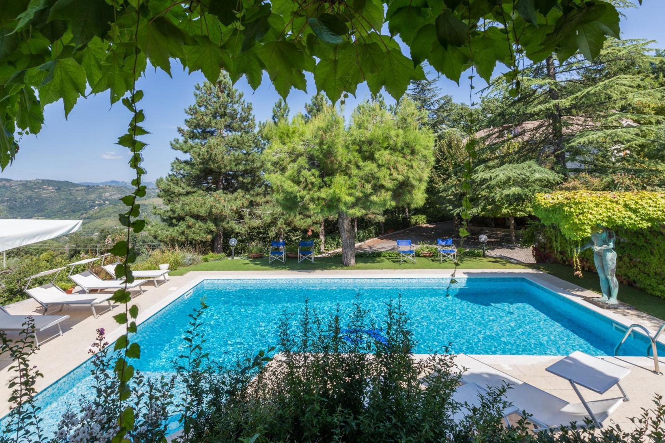 Tenuta Rosara Images