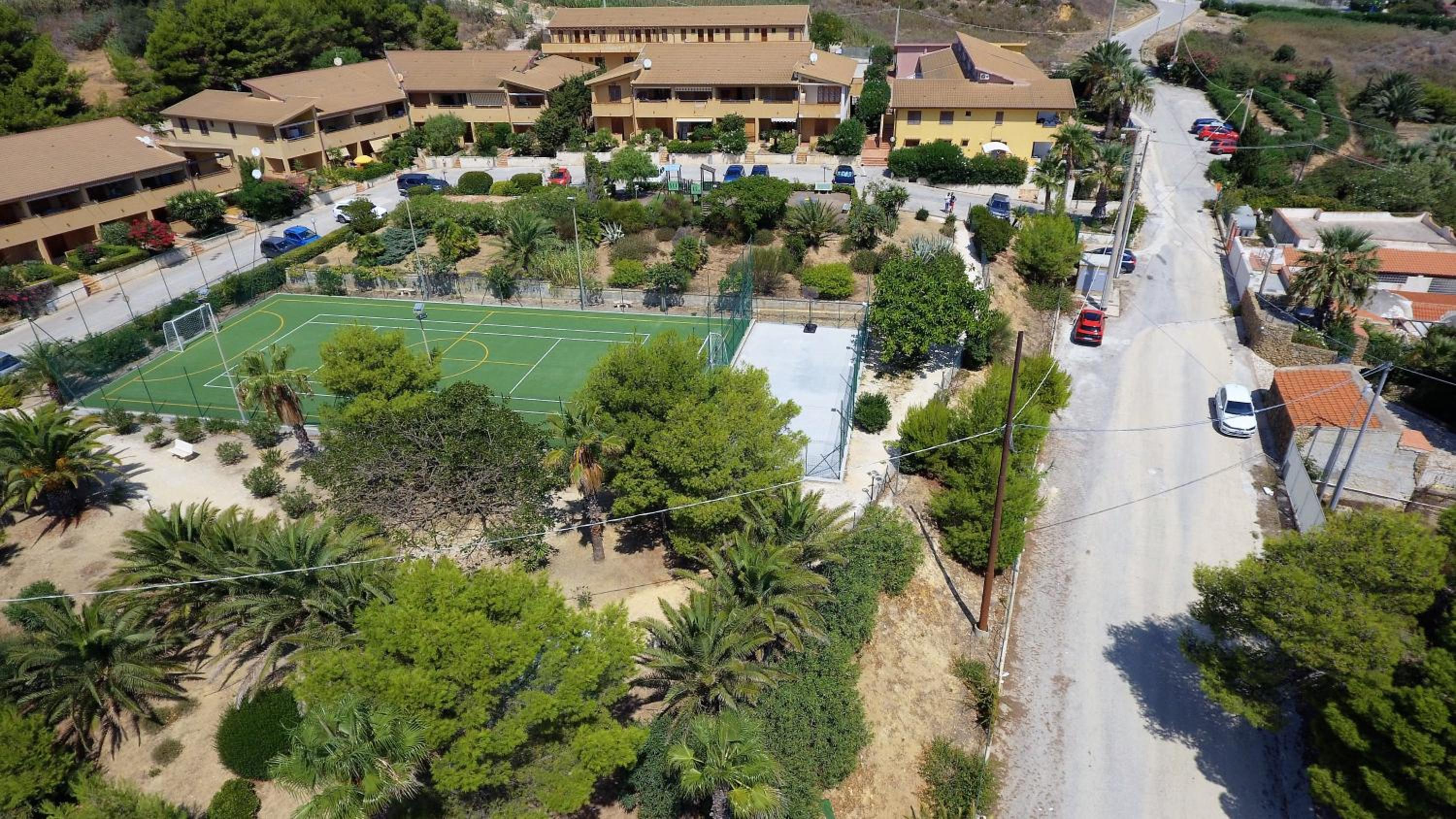 Case Vacanza Renella 3 beds: Balcony, wifi, self-catering, 200mt from the sea Images