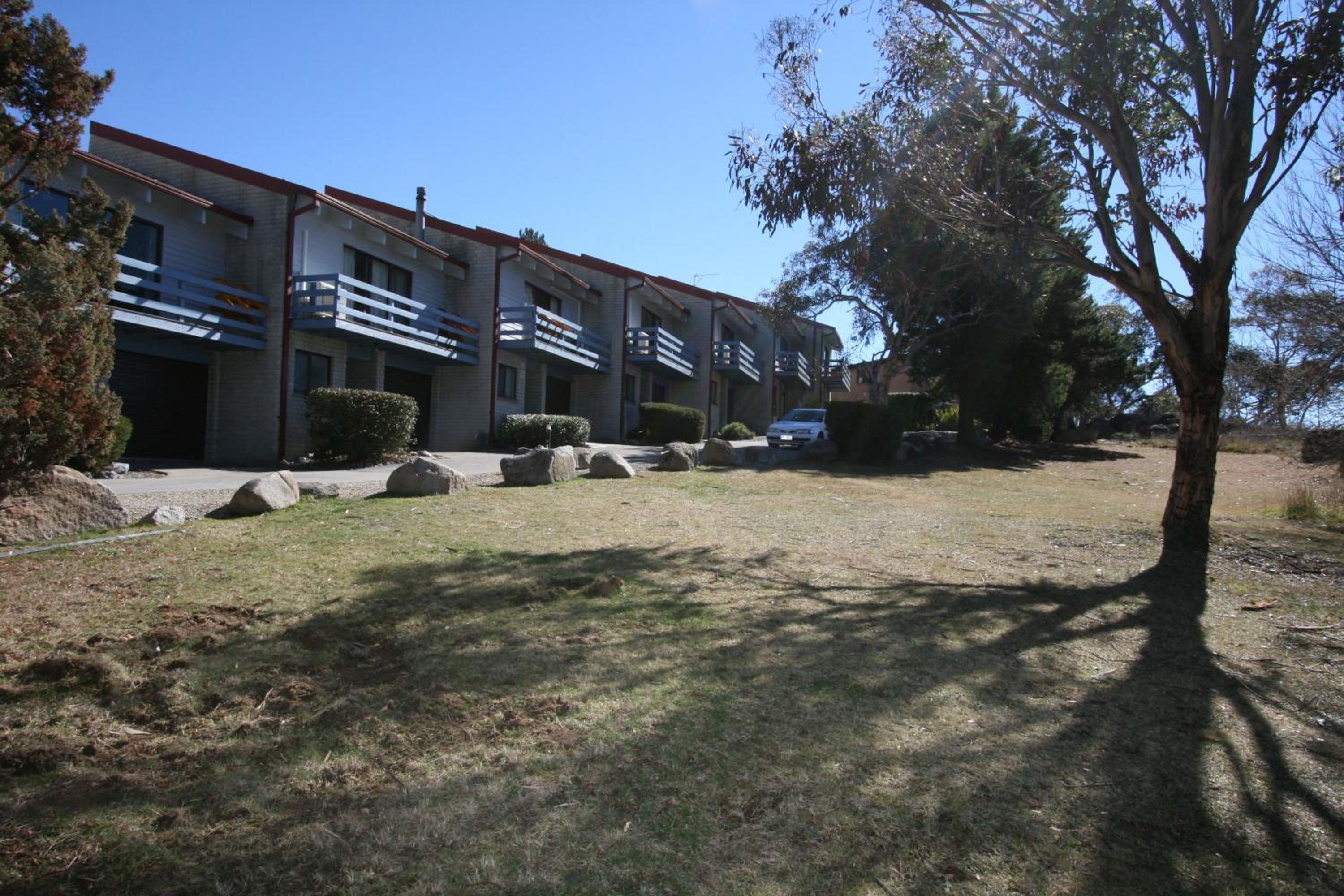Alpha Centauri Townhouses Images