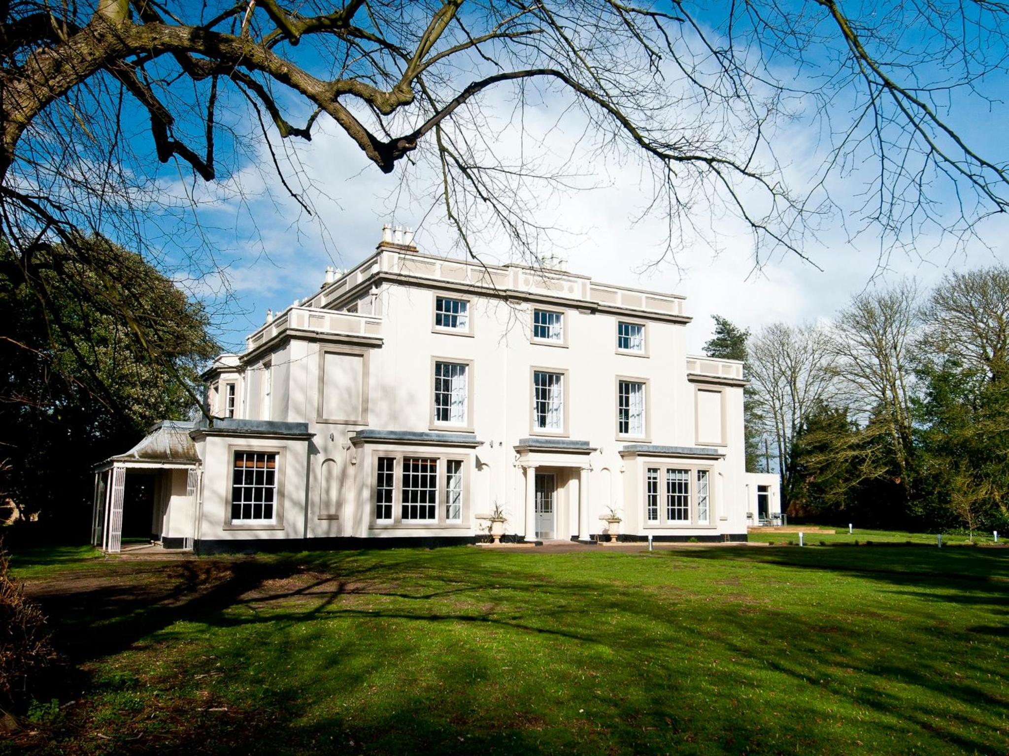YHA Stratford-Upon-Avon Images