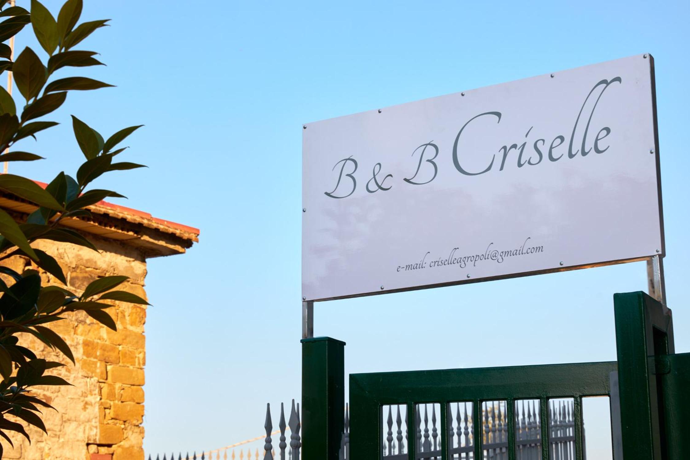 Criselle Images