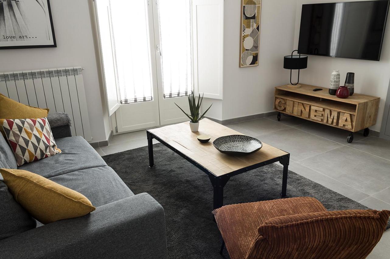 Urban Luxury Apartment Salerno Images