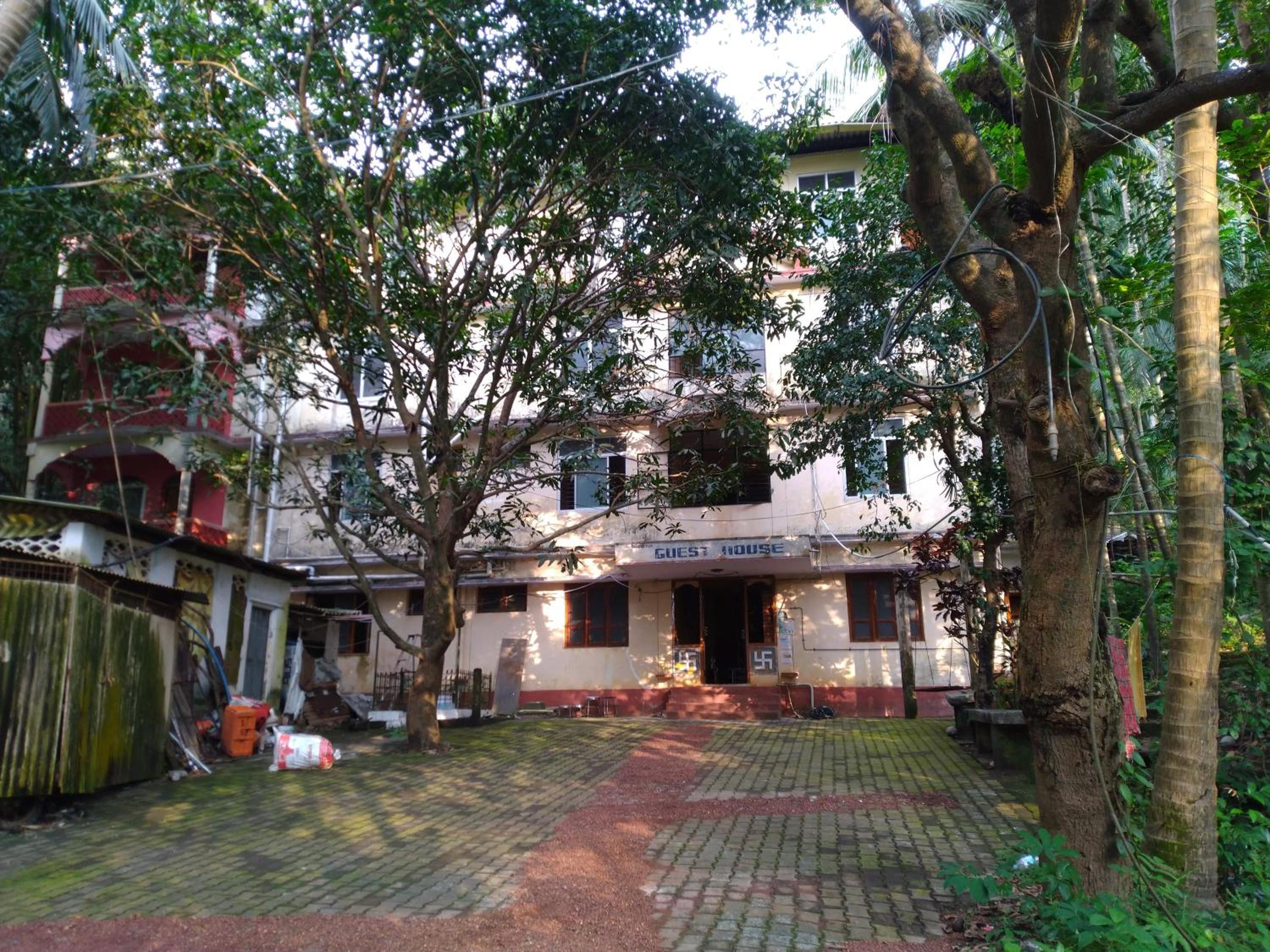 Shastri guest house Images