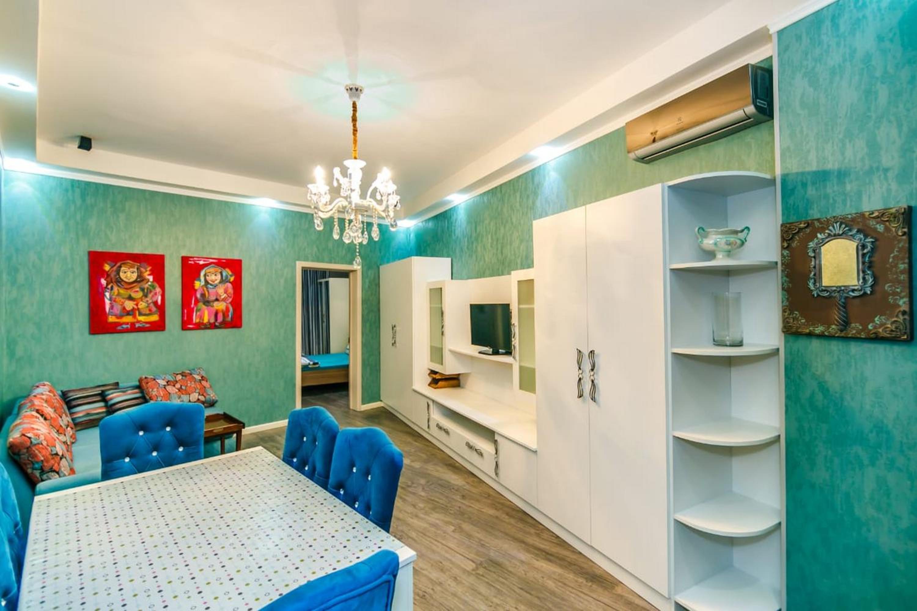 Apartment near Nizami street and Boulevard Images