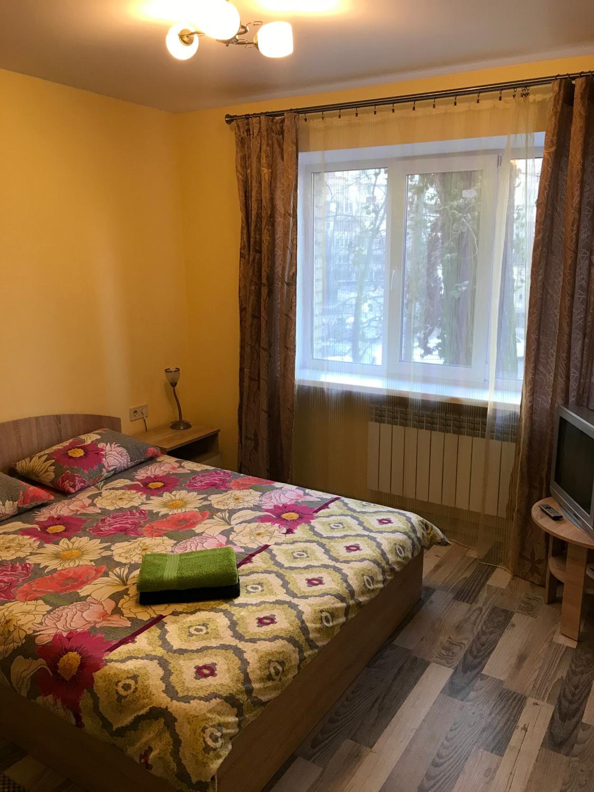 Киев сдам посуточно ул Доброхотова 28 Daily rent Kyiv st Dobrokhotova 28 Images