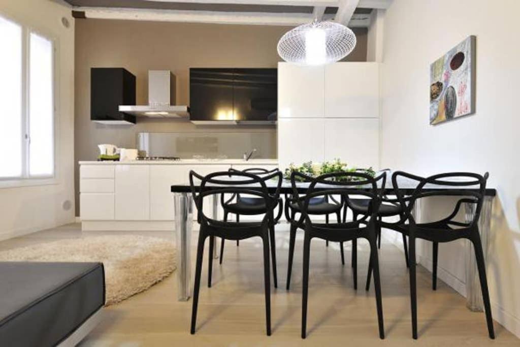beautiful house in Venice Images