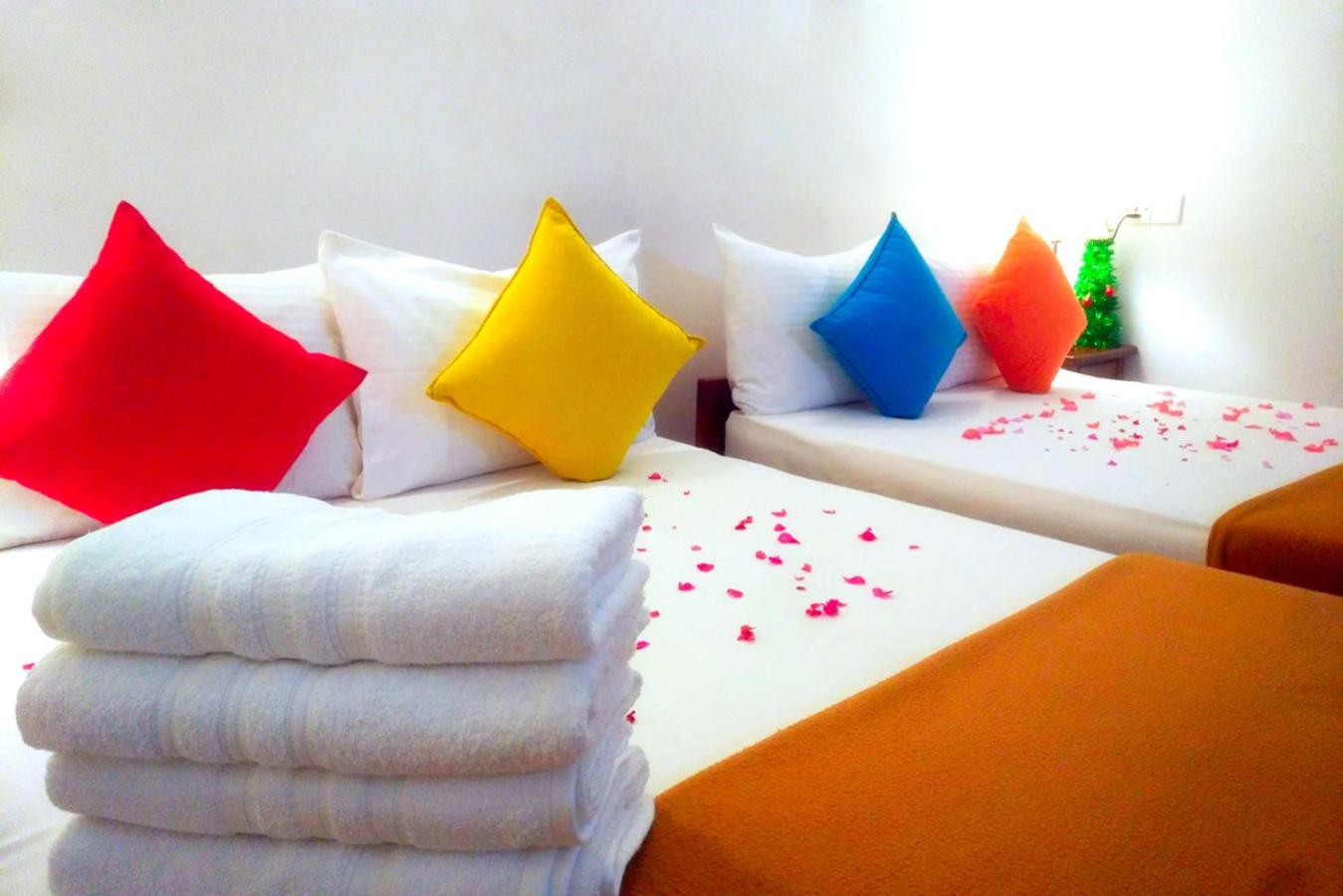 Imaaga Kandy Residence Images