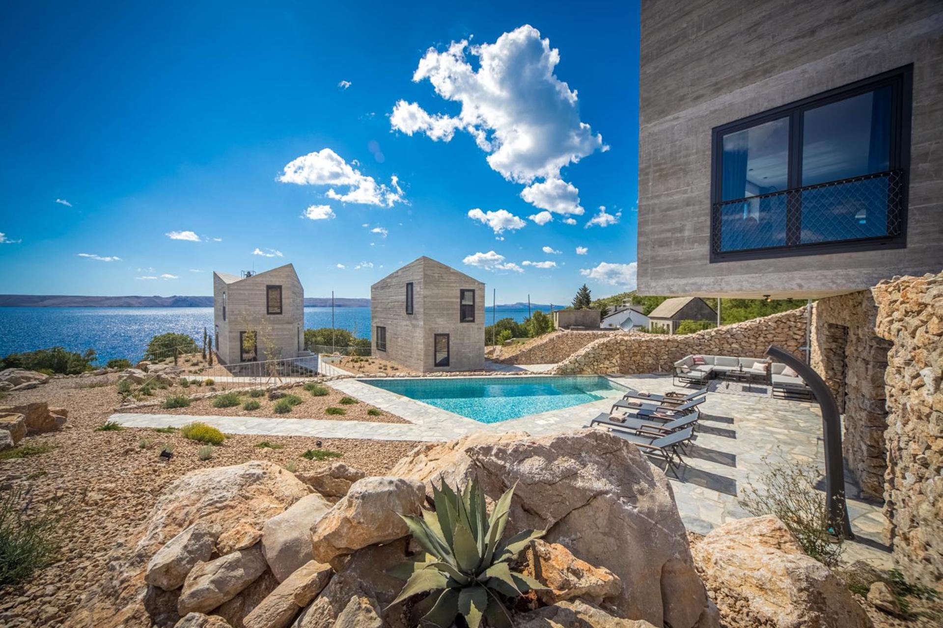 Lukovo Villas Images