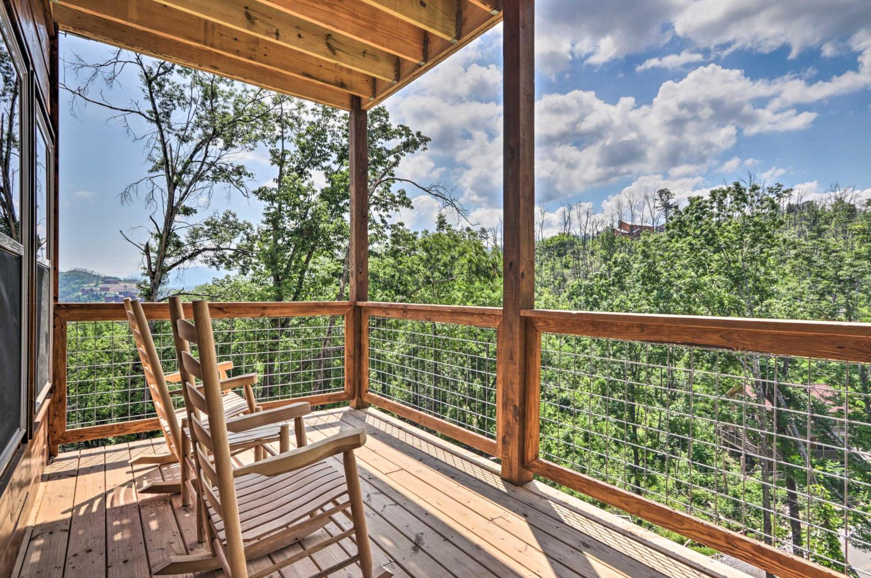 Modern Gatlinburg Cabin with Hot Tub, Game Room Images