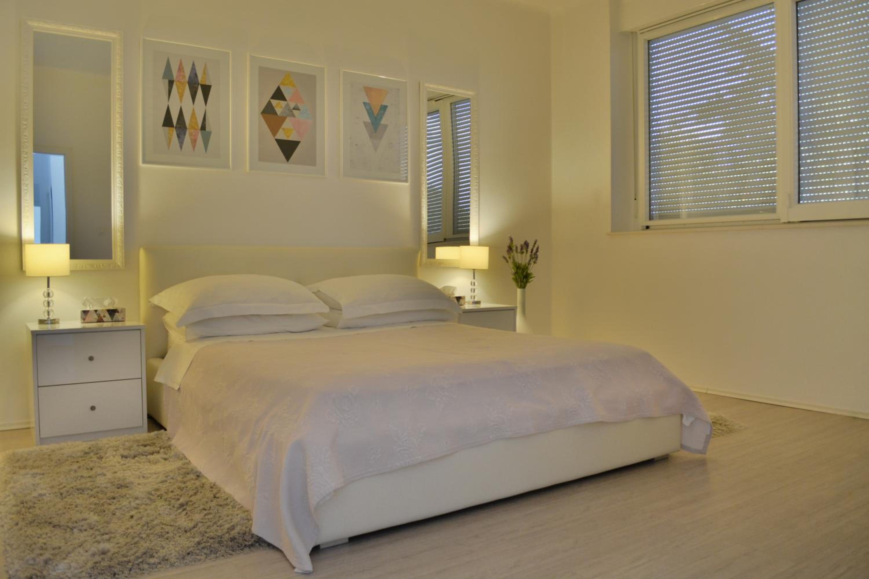 Apartment Seven Images