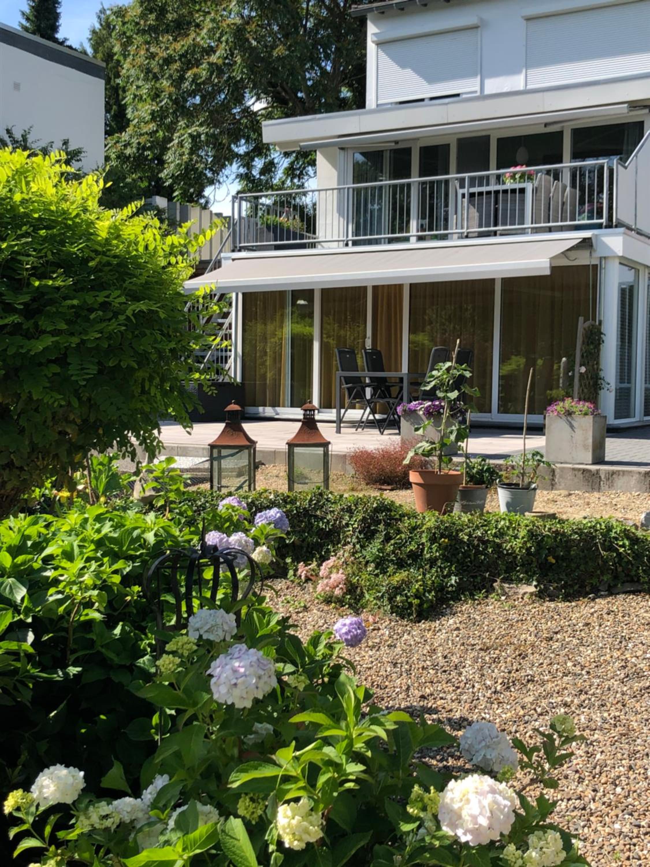 B&B Rosé Images