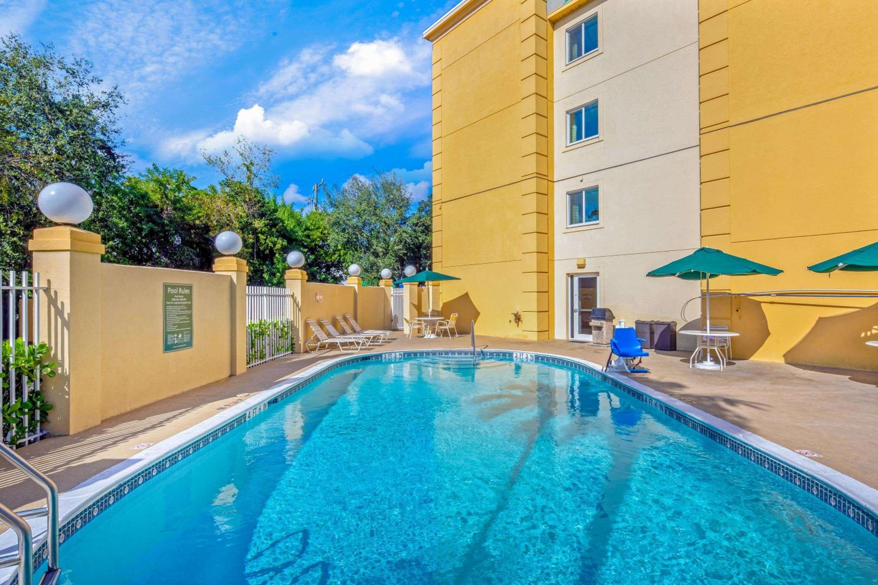 La Quinta Inn & Suites by Wyndham Miami Cutler Bay Best stays in