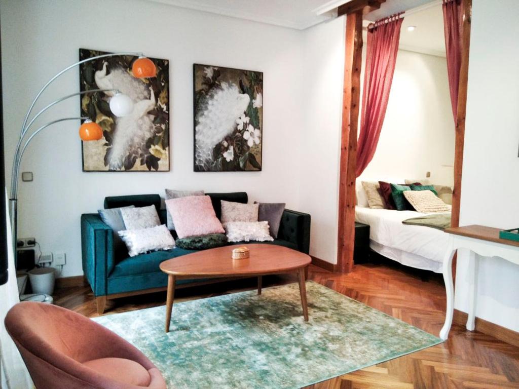 Chueca Boutique Images