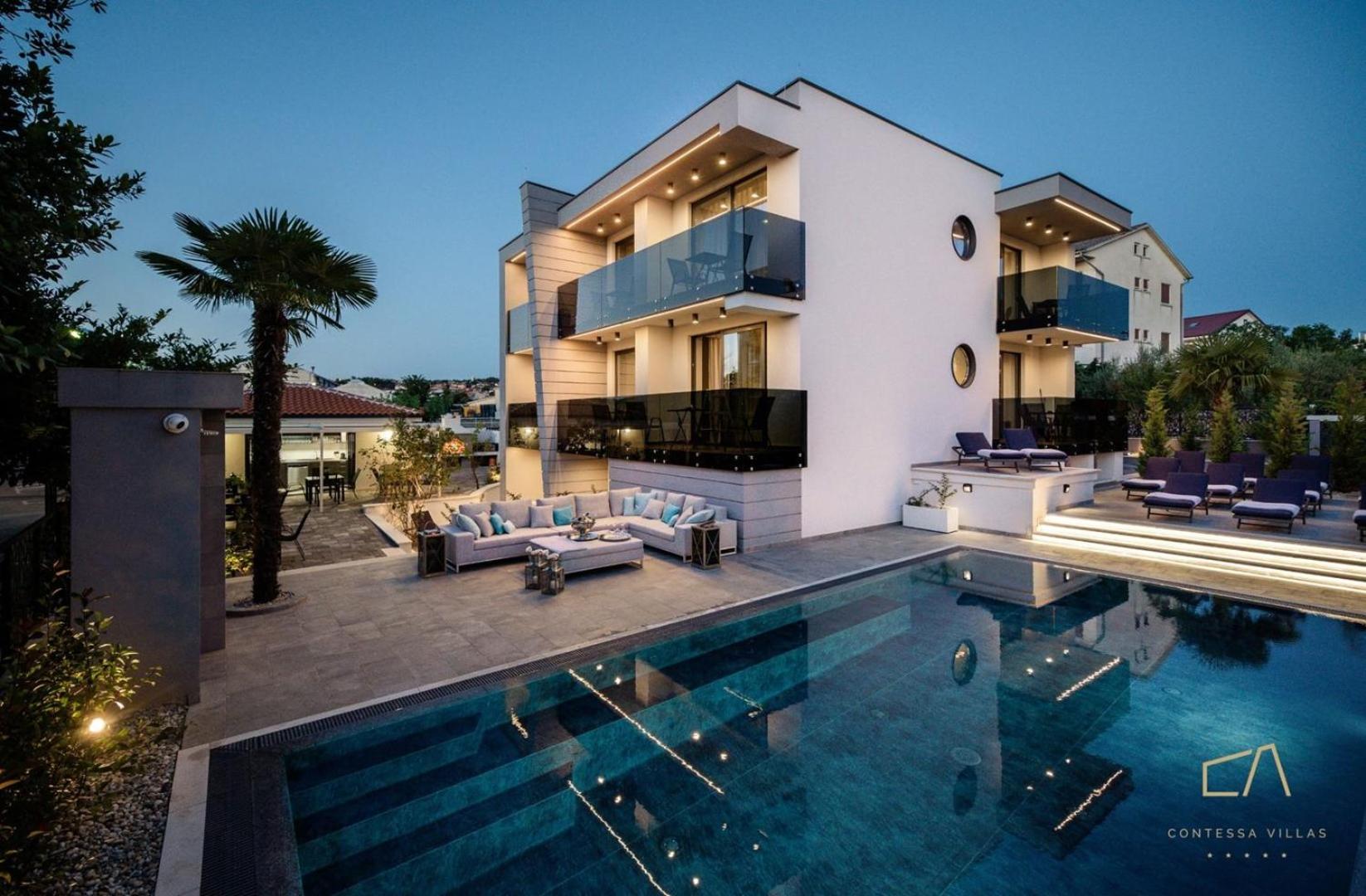 Luxury Villa Curiera Images