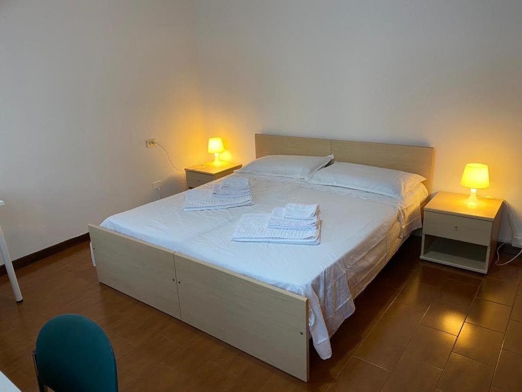 RES Falena Images