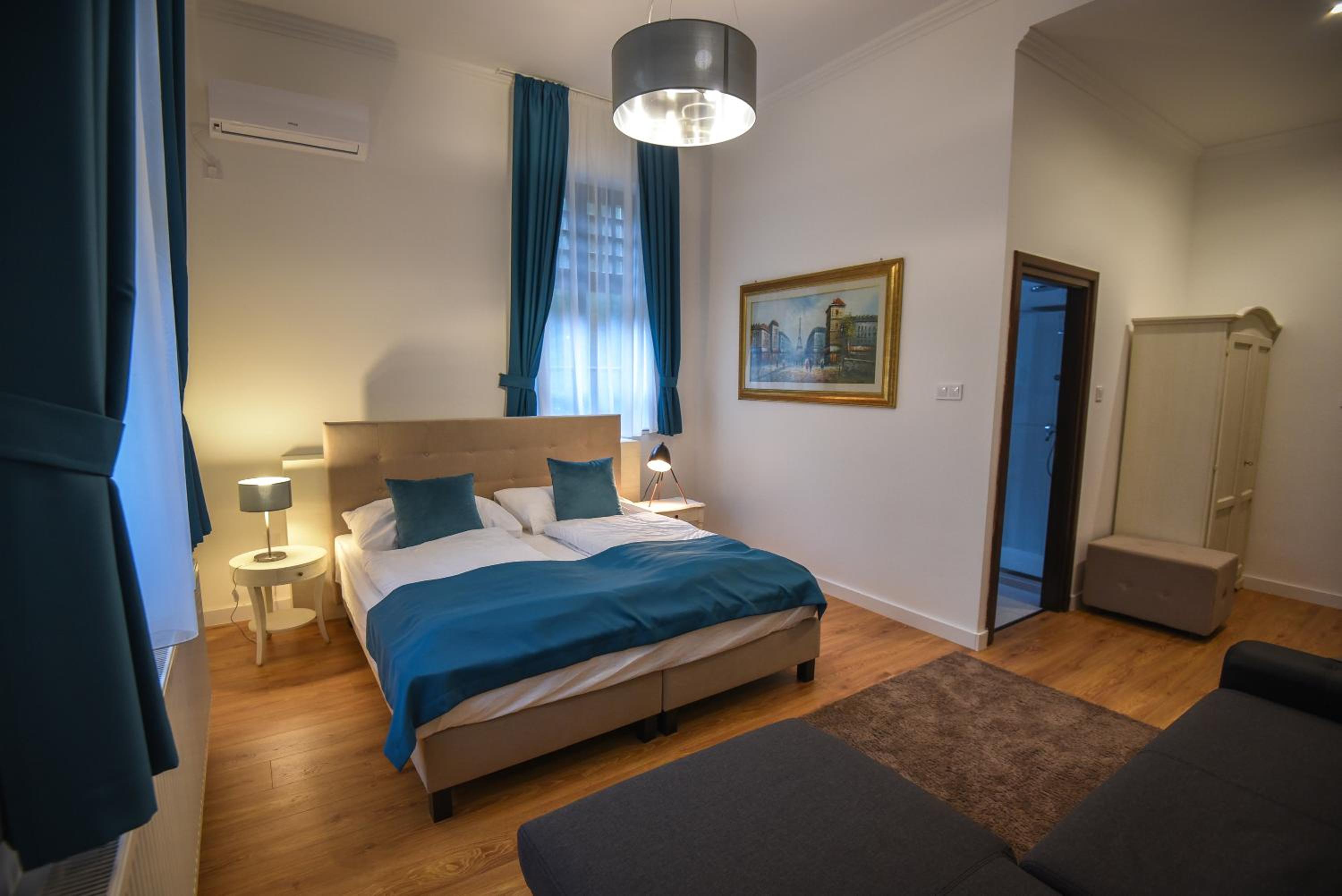 Villa Campana Images