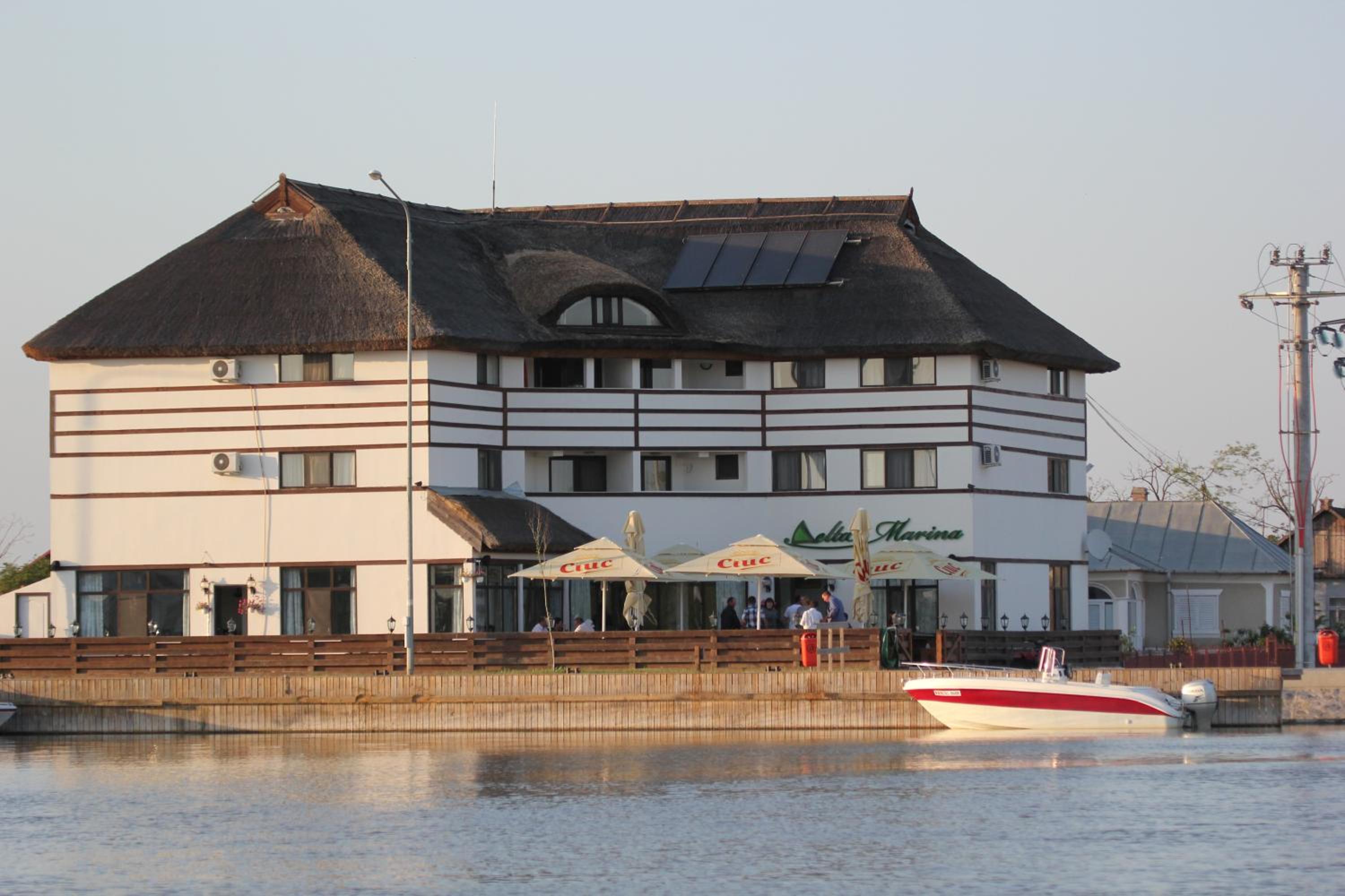 Delta Marina Images