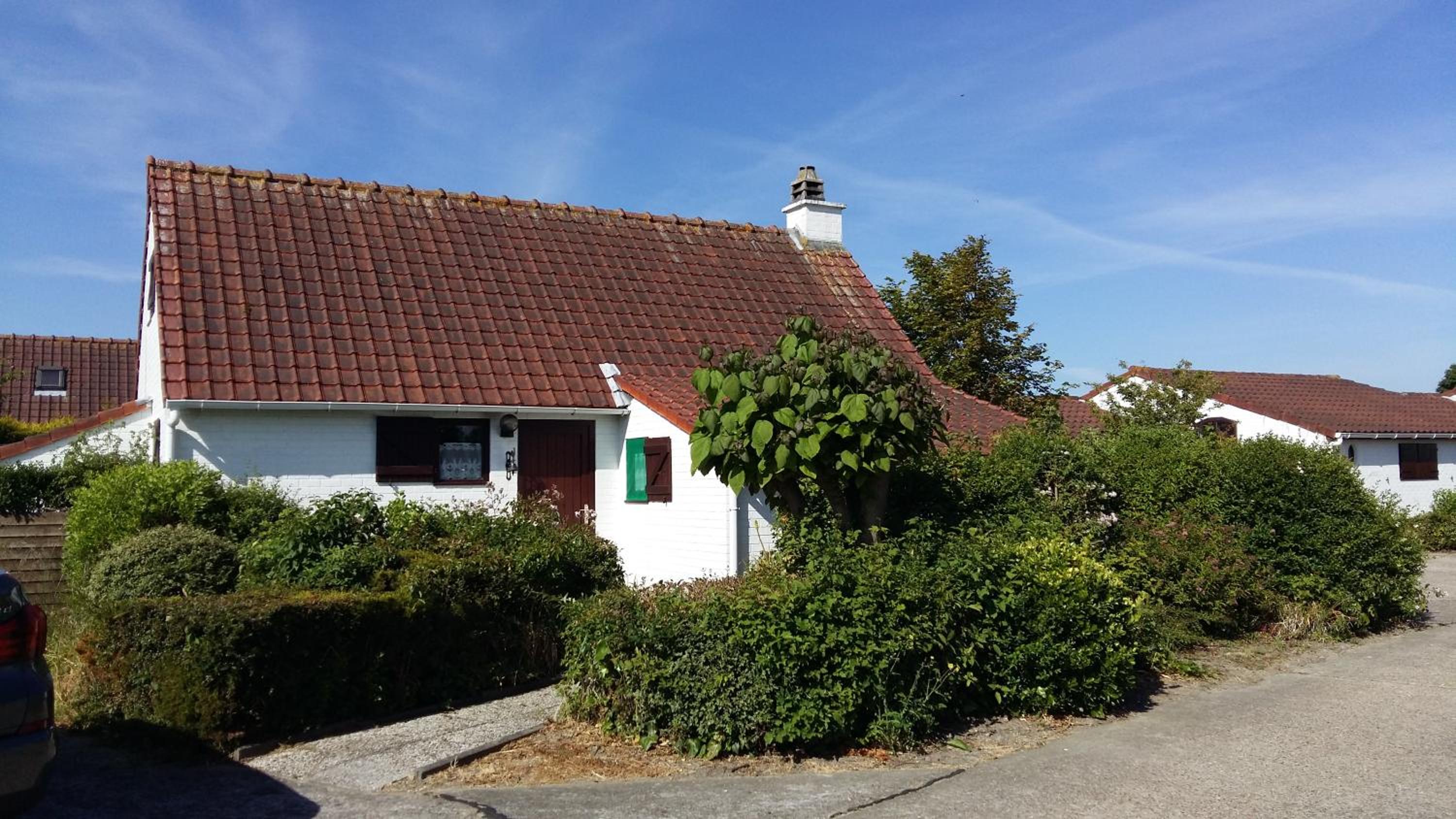 Villa 6 pers De Haan with warm swimming pool access Images
