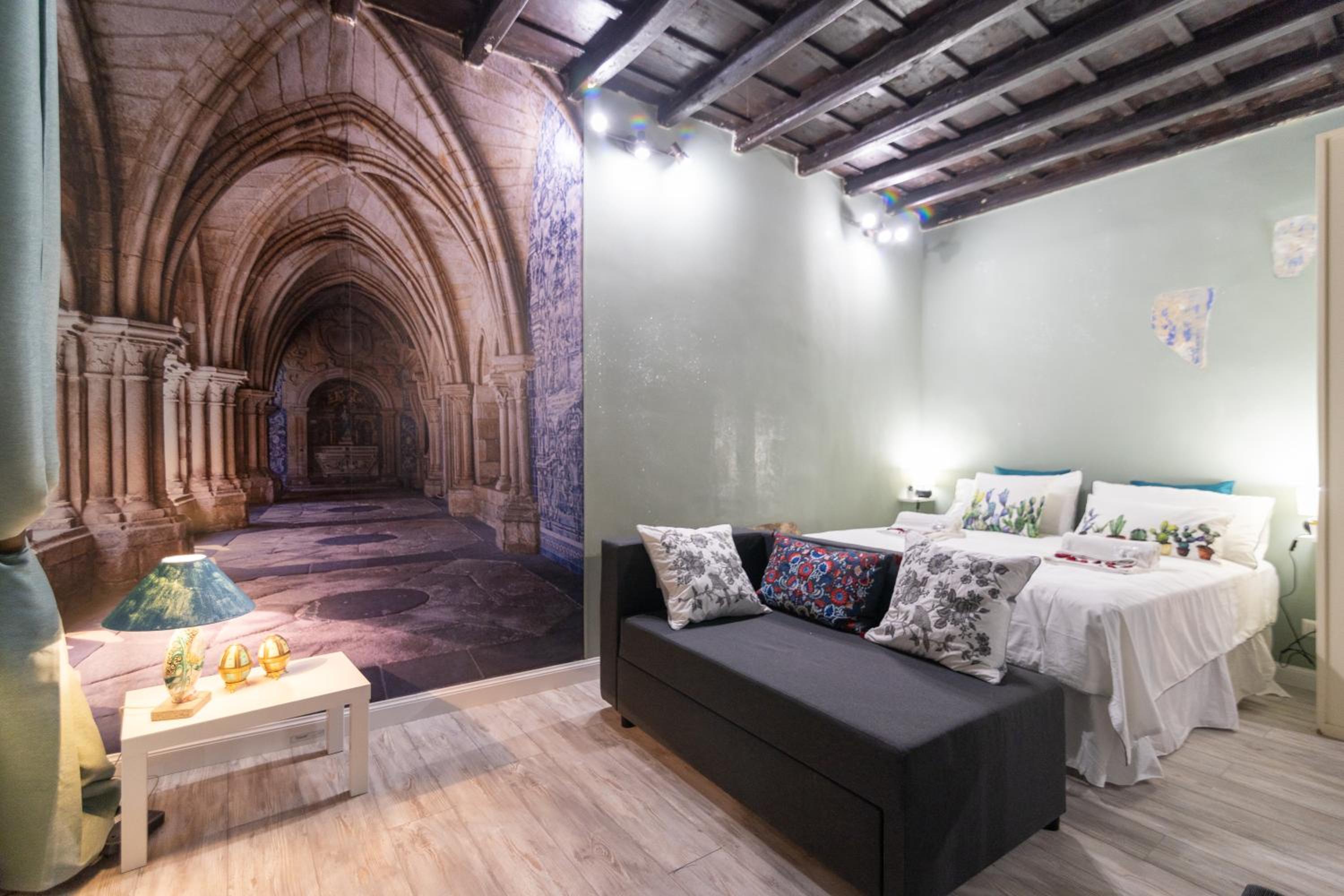 RomeatHome Deluxe suite Campo dei Fiori Images