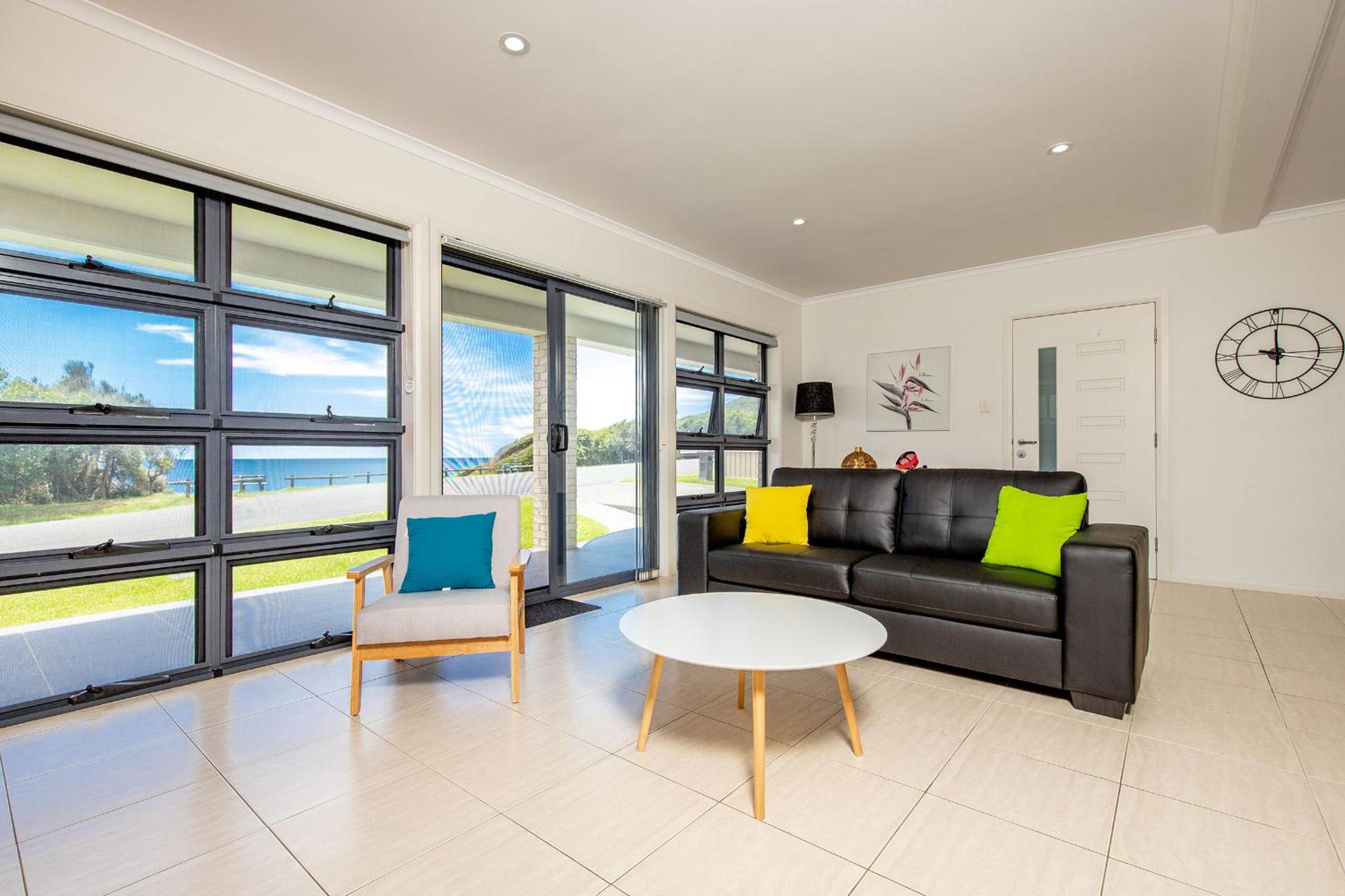 Burgess Beach 2, 41 Burgess Road, Forster Images