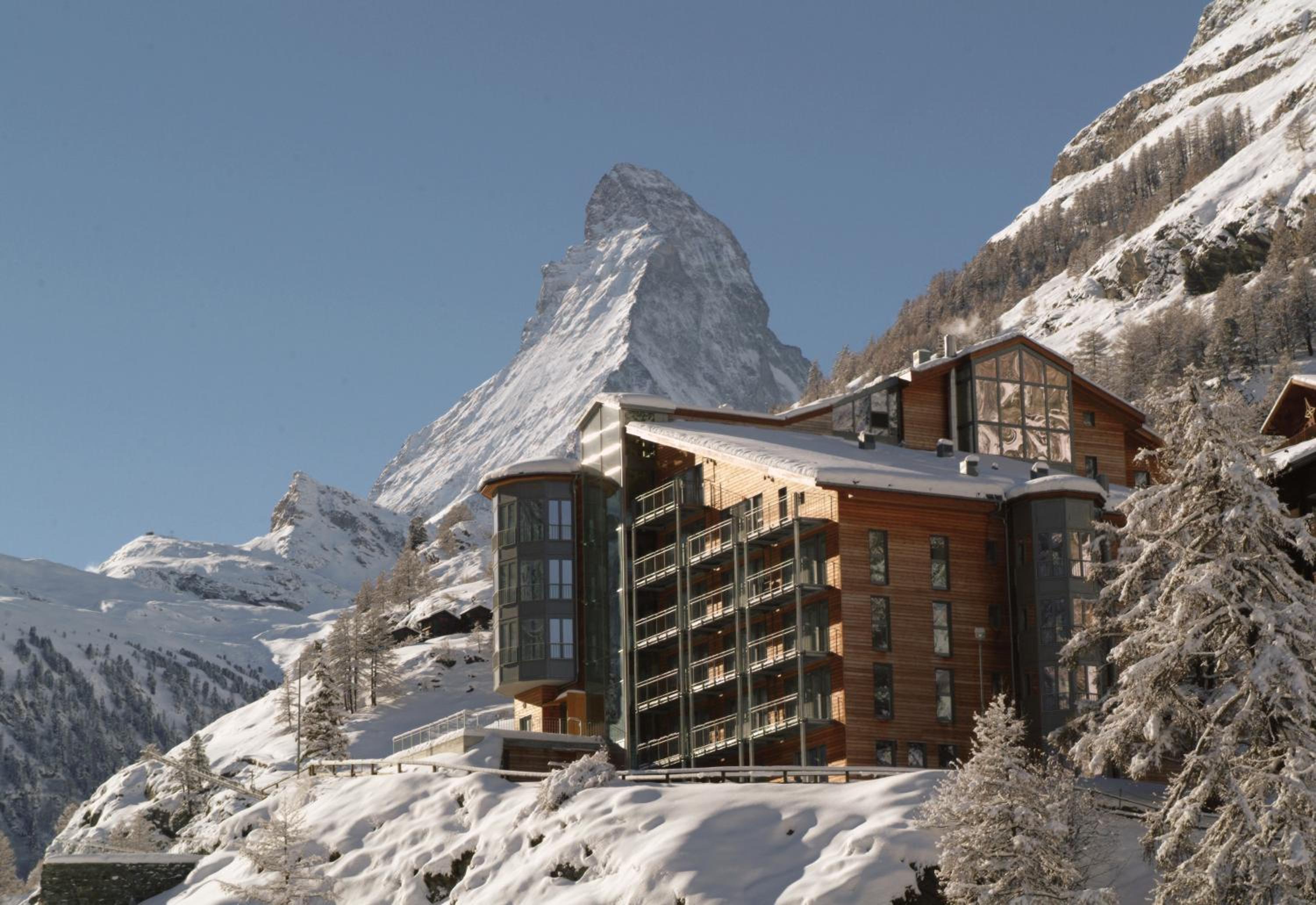 THE OMNIA - Design Mountain Lodge and Spa with Iconic Matterhorn Views