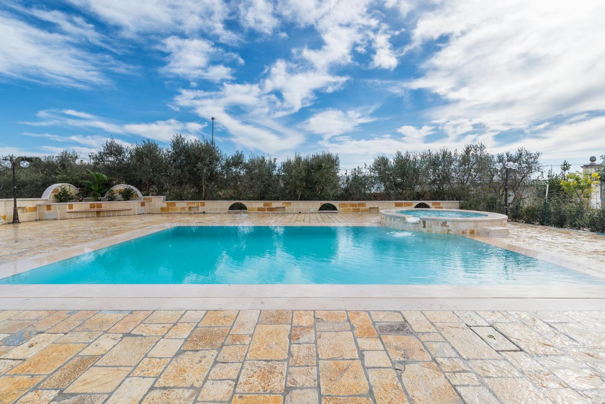 Villa Gardenia Images