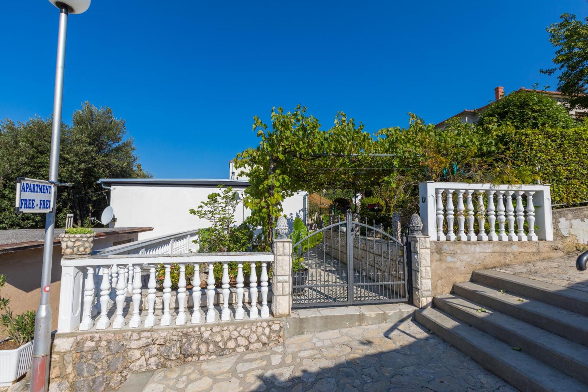 Apartment in Dramalj 41382 Images