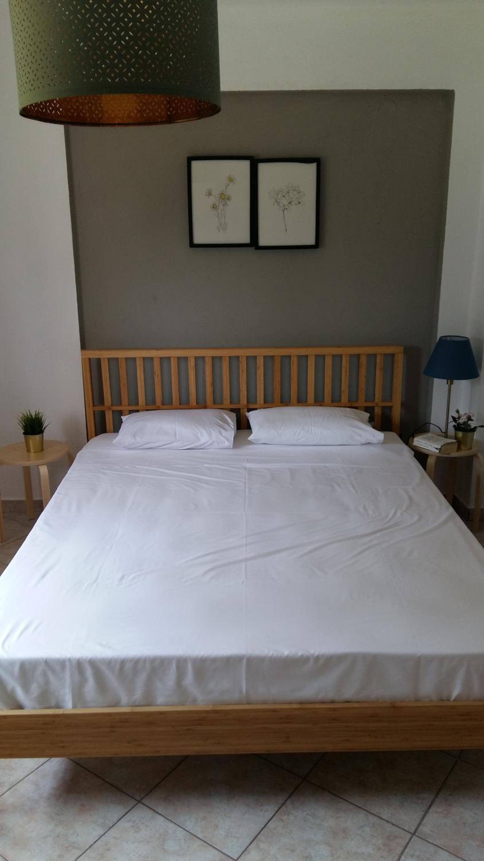 Simplicity at Iris Accommodation Images