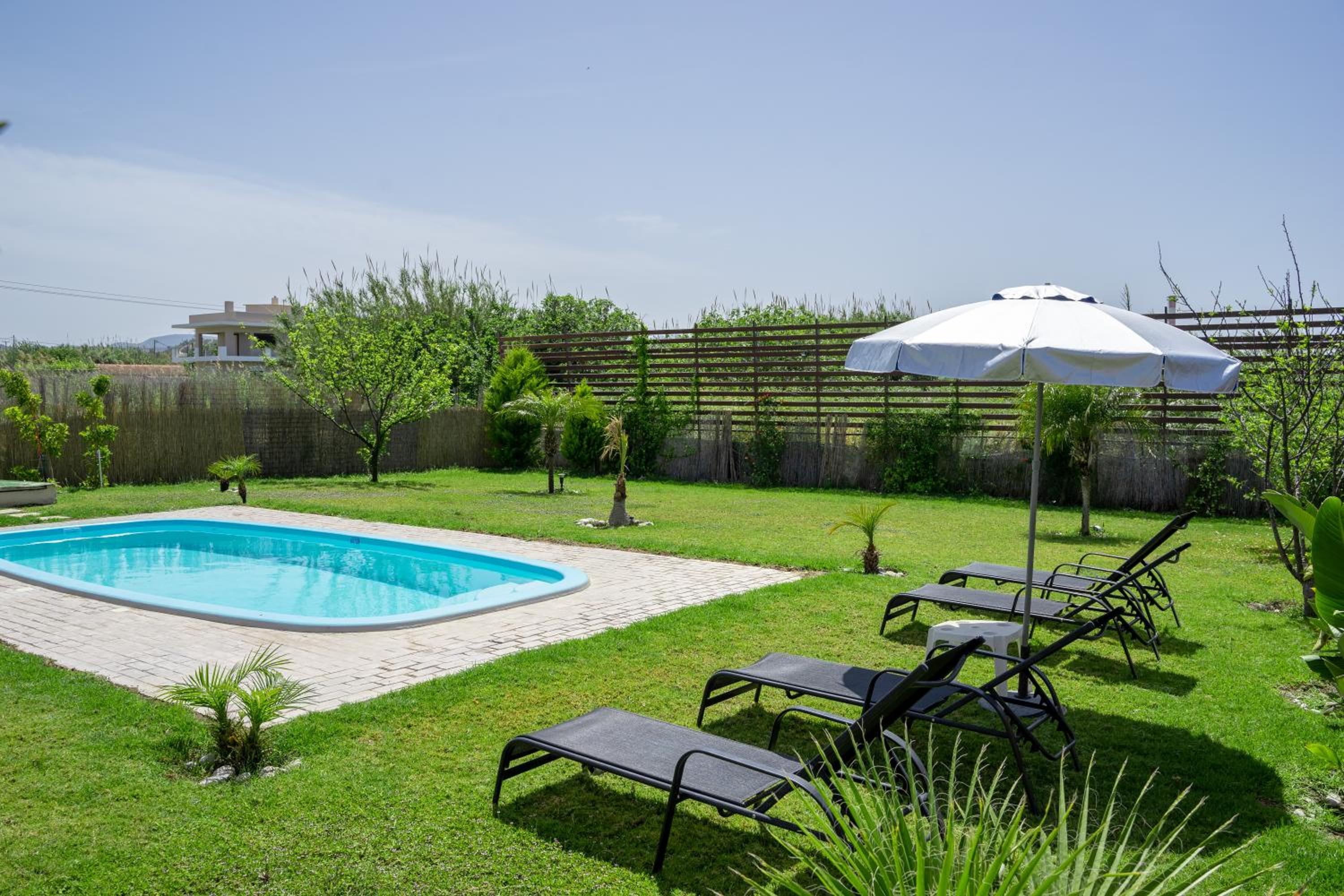 M&B Luxury House Images